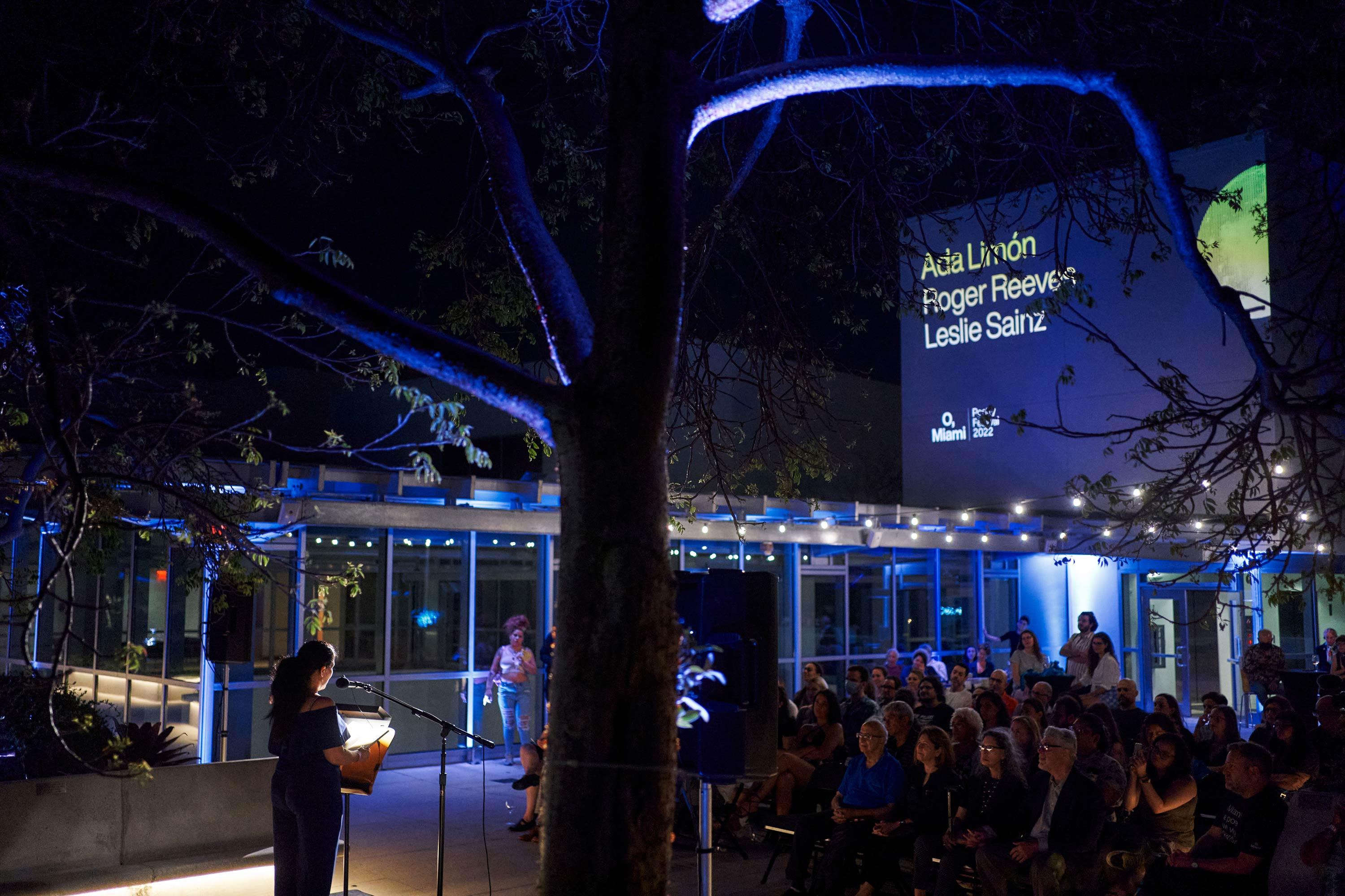 O Miami Chantal Lawrie 1